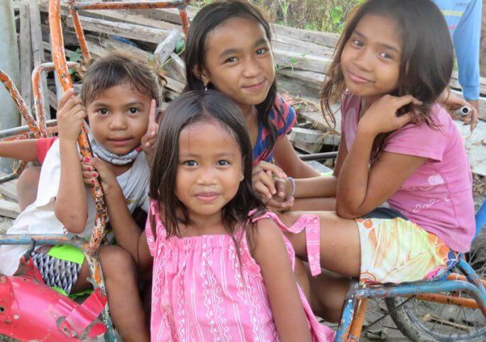 フィリピンに住んでいる私がフィリピンに子供が多い理由を説明します